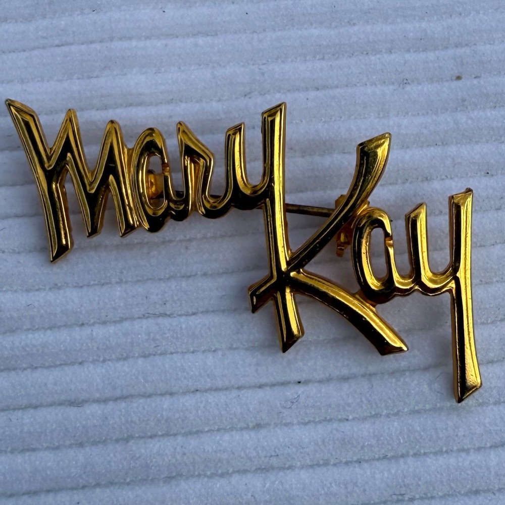 Mary Kay Gold Logo Pin